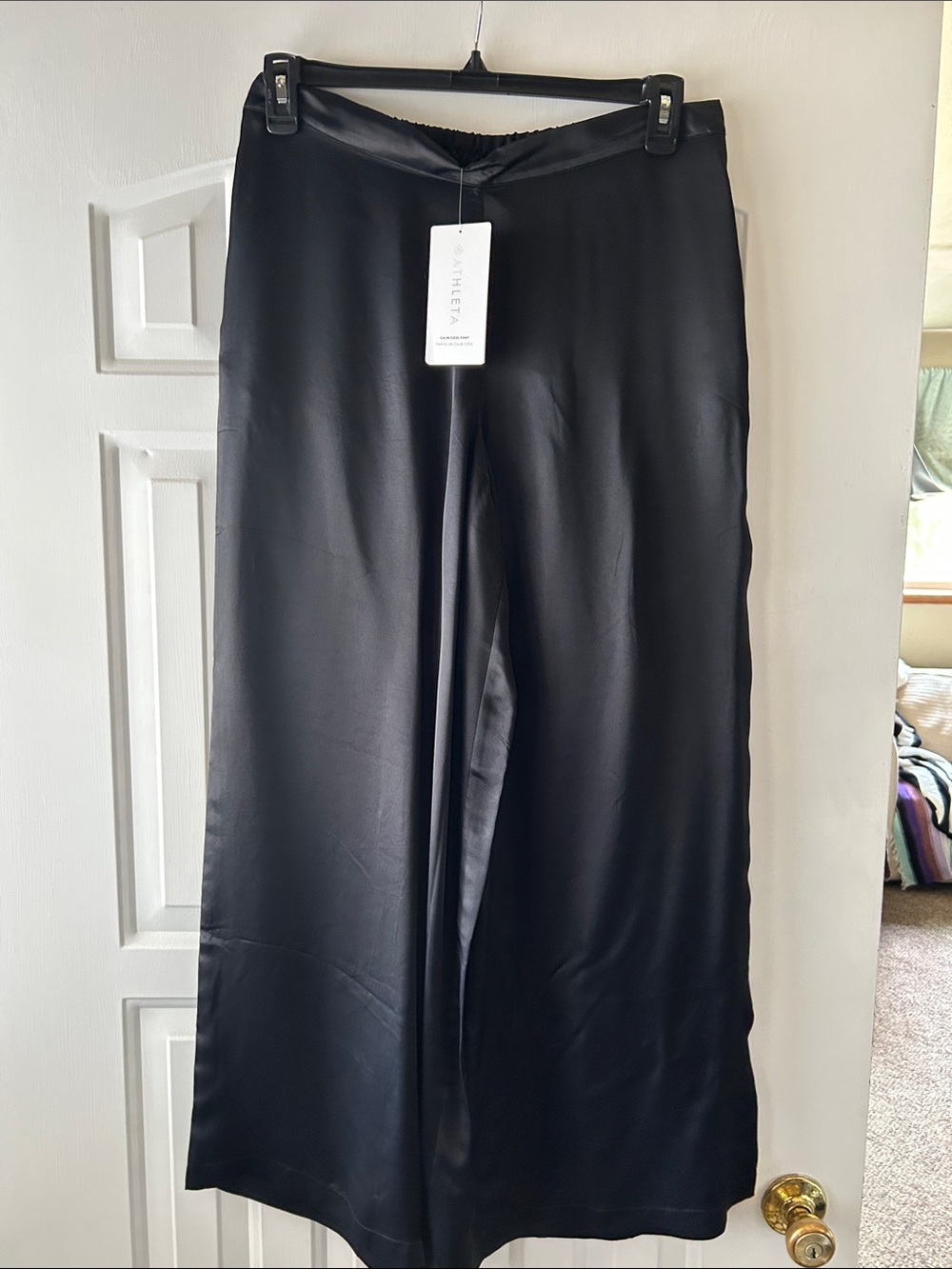Athleta Satin-Look Wide Leg Pants in Black